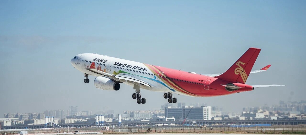 تم تشغيل المدرج الثالث في المطار رسميا